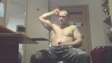 Laz online show from April 2026 08:25:02 PM