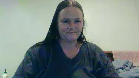 Snapshot of carinabro10 chatting on November 2025 09:44:02 AM carinabro10 online show from November 2025 09:44:02 AM