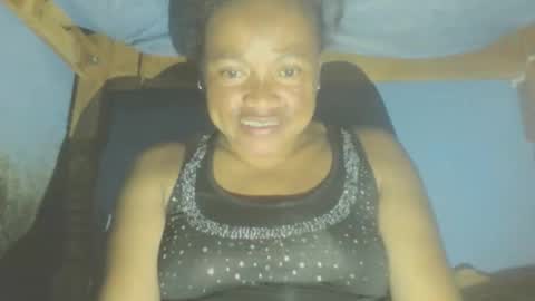 carinesexy69 online show from January 2026 01:48:02 PM