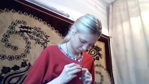 Snapshot of carissaalderson chatting on May 2026 02:50:02 AM Kira online show from May 2026 02:50:02 AM