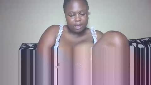 carisweet online show from May 2026 06:24:02 PM