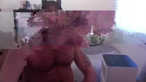 Snapshot of carl_beauchamp chatting on October 2025 05:14:02 PM CarlBeauXXX online show from October 2025 05:14:02 PM