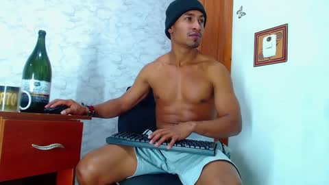 Snapshot of carl_jhonson1 chatting on December 2024 07:24:02 PM carl_jhonson1 online show from December 2024 07:24:02 PM