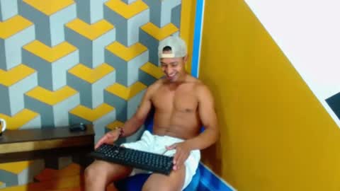 Snapshot of carl_jhonson1 chatting on December 2024 07:11:01 PM carl_jhonson1 online show from December 2024 07:11:01 PM