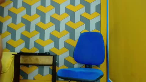 Snapshot of carl_jhonson1 chatting on January 2025 11:27:02 PM carl_jhonson1 online show from January 2025 11:27:02 PM