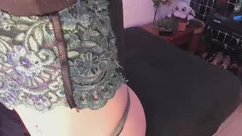 Snapshot of carla_smith__ chatting on February 2025 02:51:02 AM Carla online show from February 2025 02:51:02 AM