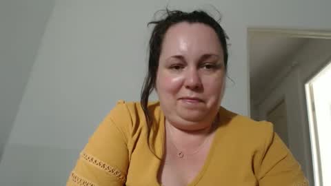 Snapshot of carlaruth chatting on June 2026 03:25:01 PM Carlaruth online show from June 2026 03:25:01 PM