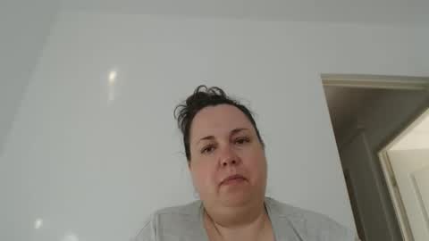Snapshot of carlaruth chatting on June 2026 04:13:02 AM Carlaruth online show from June 2026 04:13:02 AM