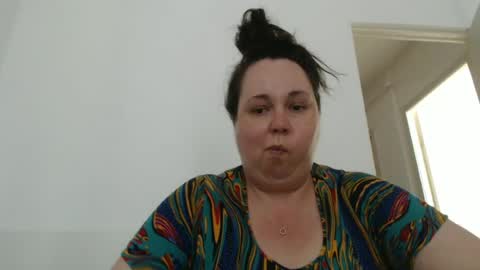 Snapshot of carlaruth chatting on June 2026 07:32:01 AM Carlaruth online show from June 2026 07:32:01 AM