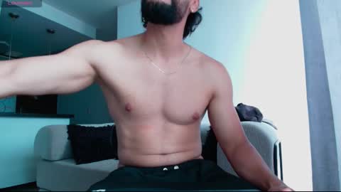 sebasfit online show from October 2025 07:02:02 PM