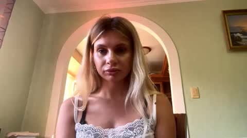 Snapshot of carlettaalbu chatting on June 2026 03:47:02 PM Sara online show from June 2026 03:47:02 PM