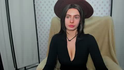 Snapshot of carlisosexy chatting on July 2026 07:17:02 PM CarliSoSexy online show from July 2026 07:17:02 PM