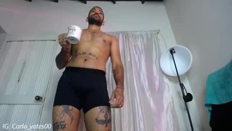 carlo yates  thx for help me to reach 100 thumps up online show from January 2025 04:20:01 AM