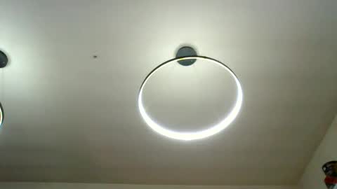 Carlos online show from March 2026 01:05:02 PM