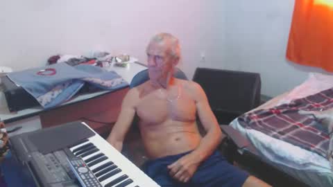 carlos online show from May 2026 03:08:01 PM