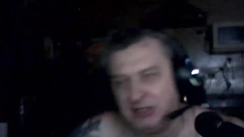 Snapshot of carlos712009 chatting on February 2026 08:09:01 AM carlos712009 online show from February 2026 08:09:01 AM