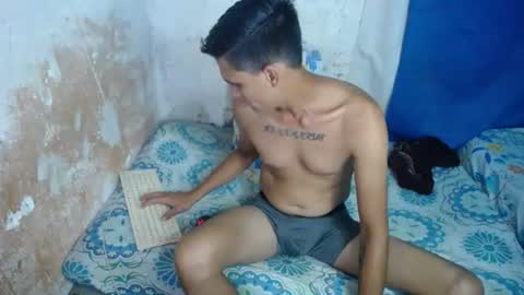 carlos_steven online show from June 2026 11:05:01 PM