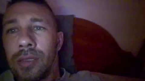 Snapshot of carloscadiz11 chatting on October 2025 11:31:01 PM carloscadiz11 online show from October 2025 11:31:01 PM