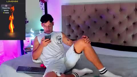 carloshero69 online show from January 2026 03:04:02 PM