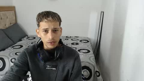 Snapshot of carlossmi01 chatting on October 2025 02:06:02 PM carlossmi01 online show from October 2025 02:06:02 PM