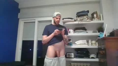 carlossssp online show from December 2024 09:15:01 PM