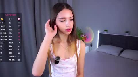 Emily online show from June 2026 05:09:02 AM