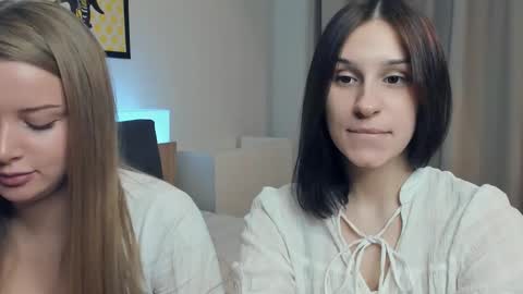 Jessie and Lika   online show from February 2026 07:18:01 PM