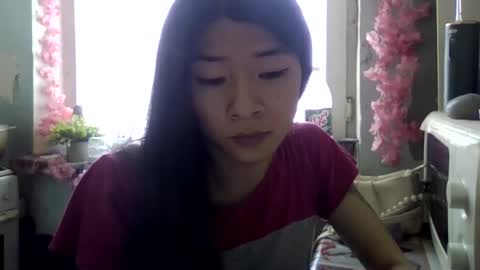 CarlyJoy online show from October 2025 08:48:01 AM