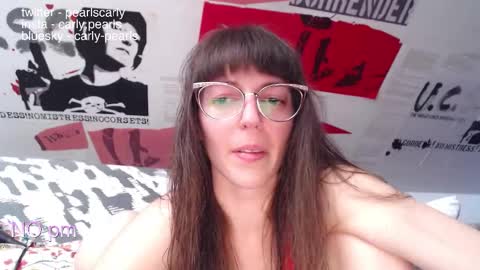 Snapshot of carlypearls chatting on October 2025 05:30:01 AM Carly Pearls online show from October 2025 05:30:01 AM