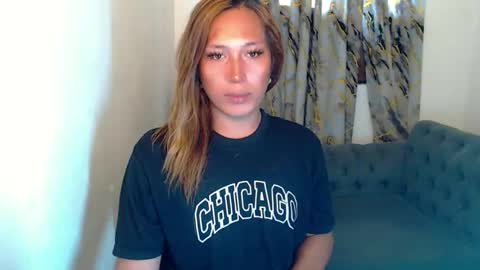 Snapshot of carmella_romance chatting on January 2026 04:28:01 AM Carmella online show from January 2026 04:28:01 AM