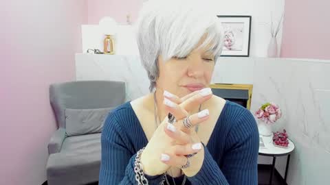 Snapshot of carmensoft chatting on December 2024 09:12:02 PM Carmen online show from December 2024 09:12:02 PM