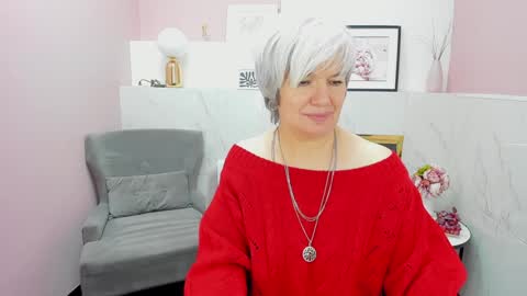 Snapshot of carmensoft chatting on December 2024 04:37:02 AM Carmen online show from December 2024 04:37:02 AM