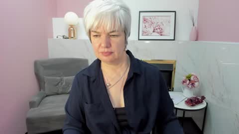 Snapshot of carmensoft chatting on December 2024 12:26:02 AM Carmen online show from December 2024 12:26:02 AM