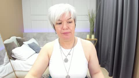 Snapshot of carmensoft chatting on December 2024 12:25:01 AM Carmen online show from December 2024 12:25:01 AM