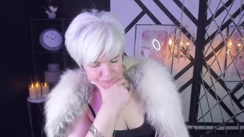 Snapshot of carmensoft chatting on December 2024 12:05:02 AM Carmen online show from December 2024 12:05:02 AM