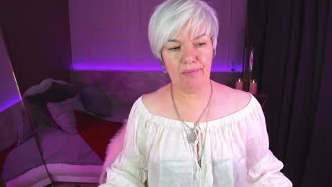 Snapshot of carmensoft chatting on December 2024 02:44:02 AM Carmen online show from December 2024 02:44:02 AM