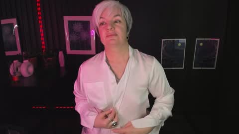 Snapshot of carmensoft chatting on January 2025 11:44:02 PM Carmen online show from January 2025 11:44:02 PM