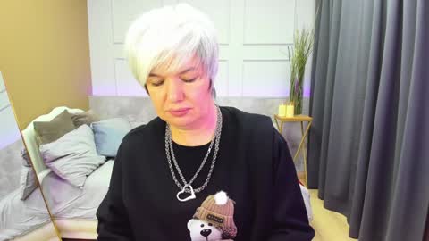 Snapshot of carmensoft chatting on January 2025 08:47:01 PM Carmen online show from January 2025 08:47:01 PM