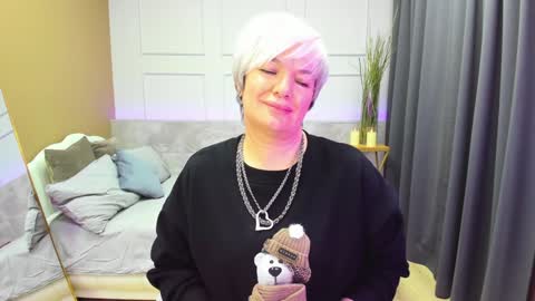 Snapshot of carmensoft chatting on January 2025 11:58:02 PM Carmen online show from January 2025 11:58:02 PM