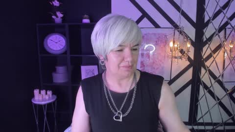 Snapshot of carmensoft chatting on January 2025 04:33:02 AM Carmen online show from January 2025 04:33:02 AM