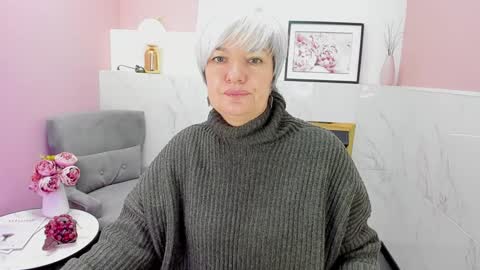 Snapshot of carmensoft chatting on January 2025 08:51:02 PM Carmen online show from January 2025 08:51:02 PM