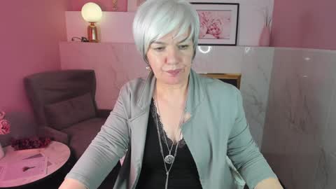 Snapshot of carmensoft chatting on January 2025 03:04:02 AM Carmen online show from January 2025 03:04:02 AM