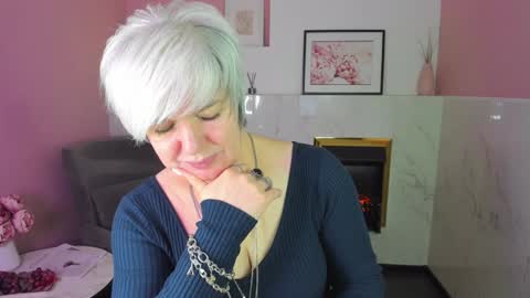 Snapshot of carmensoft chatting on February 2025 08:57:01 PM Carmen online show from February 2025 08:57:01 PM