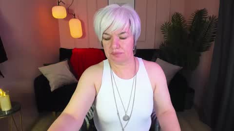 Snapshot of carmensoft chatting on February 2025 02:30:01 AM Carmen online show from February 2025 02:30:01 AM