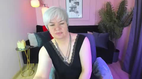 Snapshot of carmensoft chatting on February 2025 04:00:02 AM Carmen online show from February 2025 04:00:02 AM