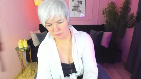 Snapshot of carmensoft chatting on February 2025 02:12:02 AM Carmen online show from February 2025 02:12:02 AM