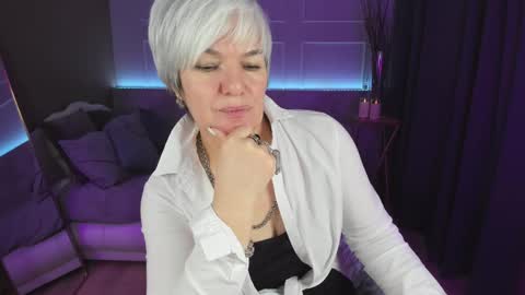 Snapshot of carmensoft chatting on February 2025 03:13:02 AM Carmen online show from February 2025 03:13:02 AM