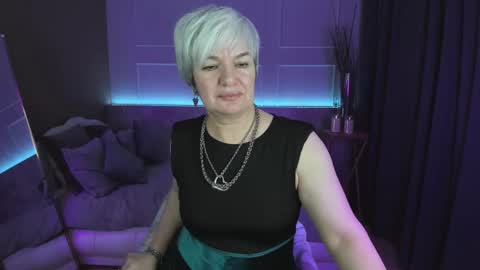 Snapshot of carmensoft chatting on February 2025 02:51:01 AM Carmen online show from February 2025 02:51:01 AM