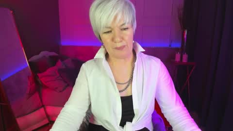 Snapshot of carmensoft chatting on February 2025 11:59:02 PM Carmen online show from February 2025 11:59:02 PM