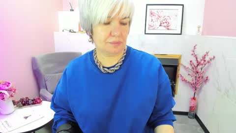 Snapshot of carmensoft chatting on September 2025 08:30:02 PM Carmen online show from September 2025 08:30:02 PM